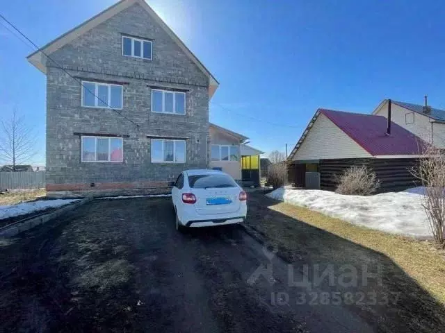 Дом в Башкортостан, с. Архангельское ул. Гагарина, 53 (106 м) - Фото 1