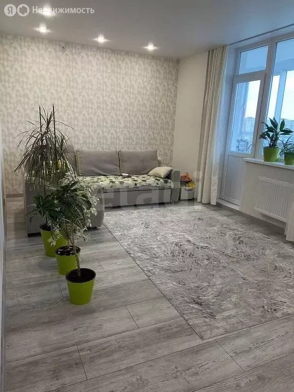 3-комнатная квартира: Пермь, Локомотивная улица, 1А (83.5 м) - Фото 1