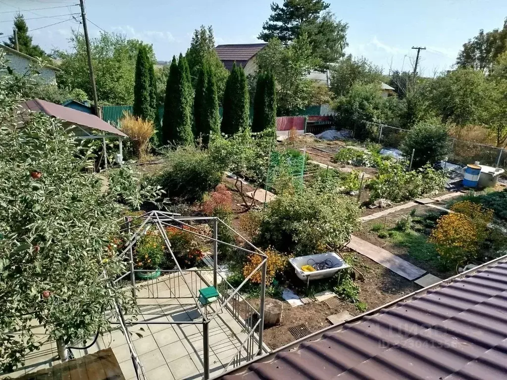 Дом в Саратовская область, Вольск пл. Свободы, 2 (65 м) - Фото 1