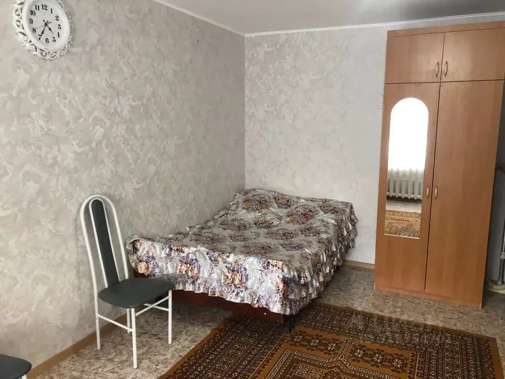 1-к кв. Башкортостан, Бирск ул. Кирова, 31А (39.0 м) - Фото 0