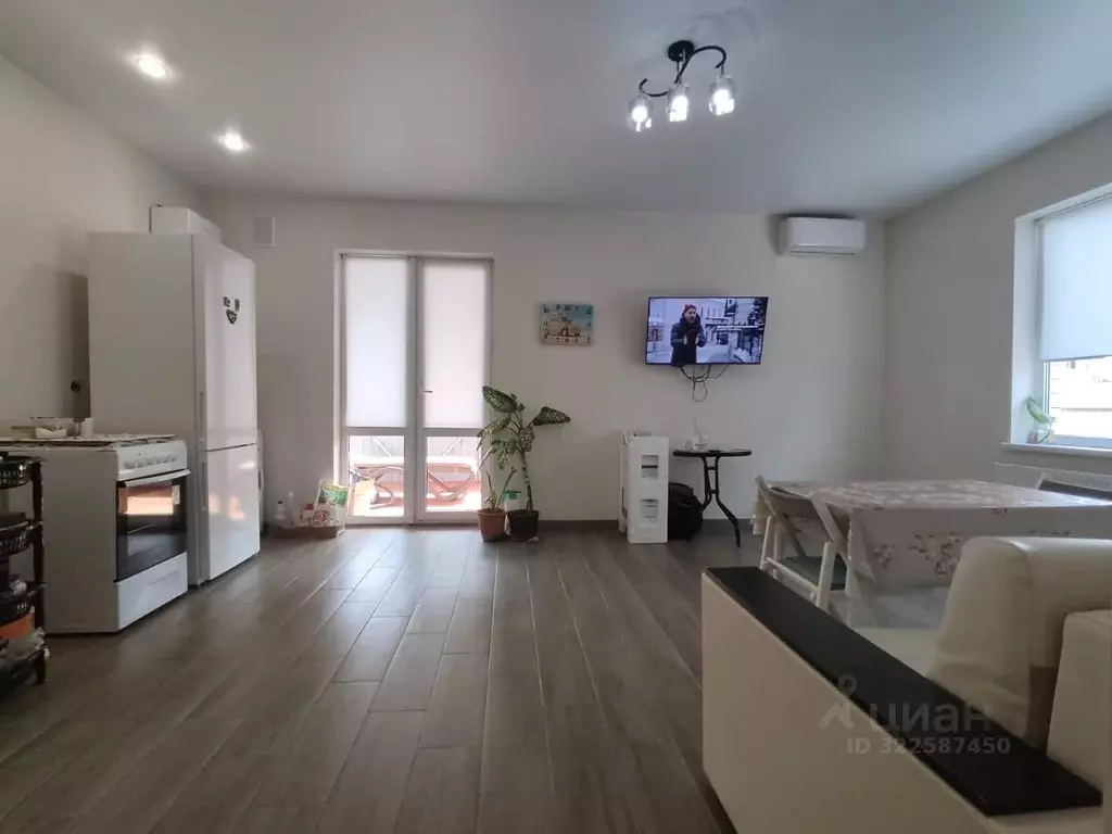 Дом в Краснодарский край, Краснодар пос. Российский, ул. Подорожная, ... - Фото 1