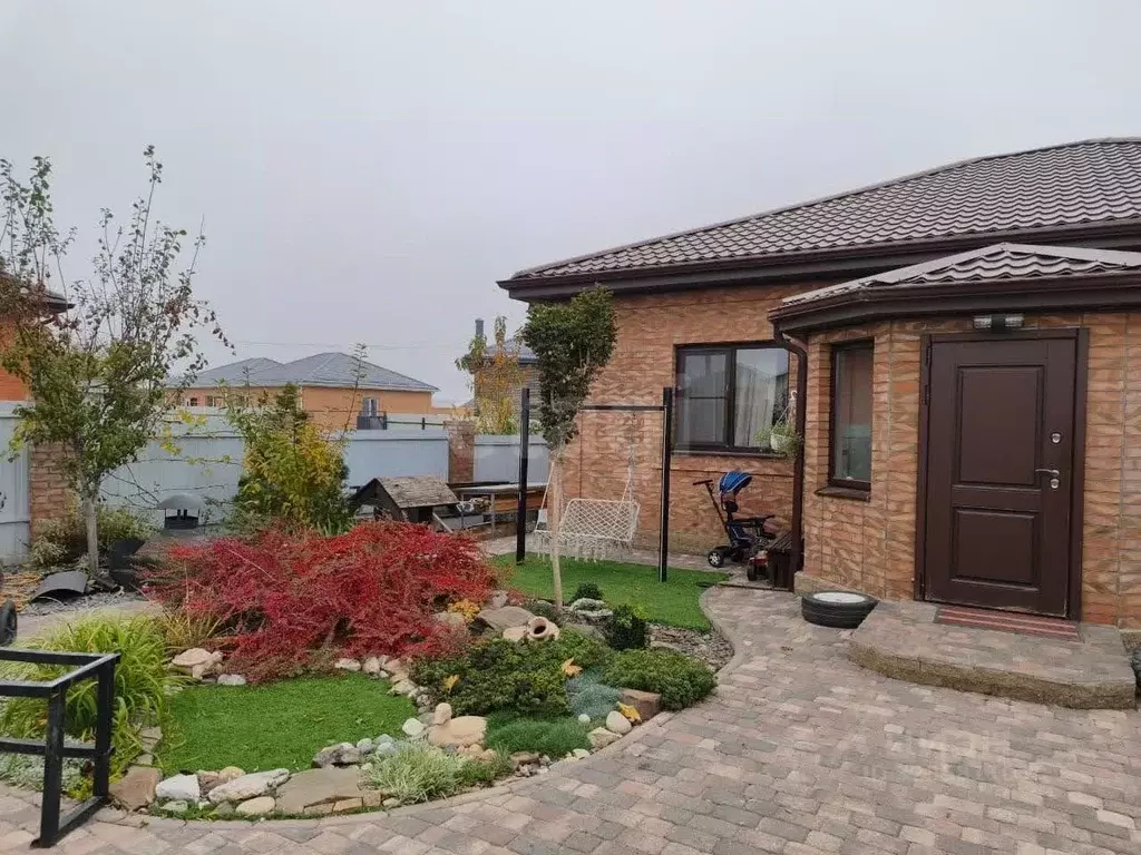 Дом в Ростовская область, Мясниковский район, с. Чалтырь Лазоревая ул. ... - Фото 1