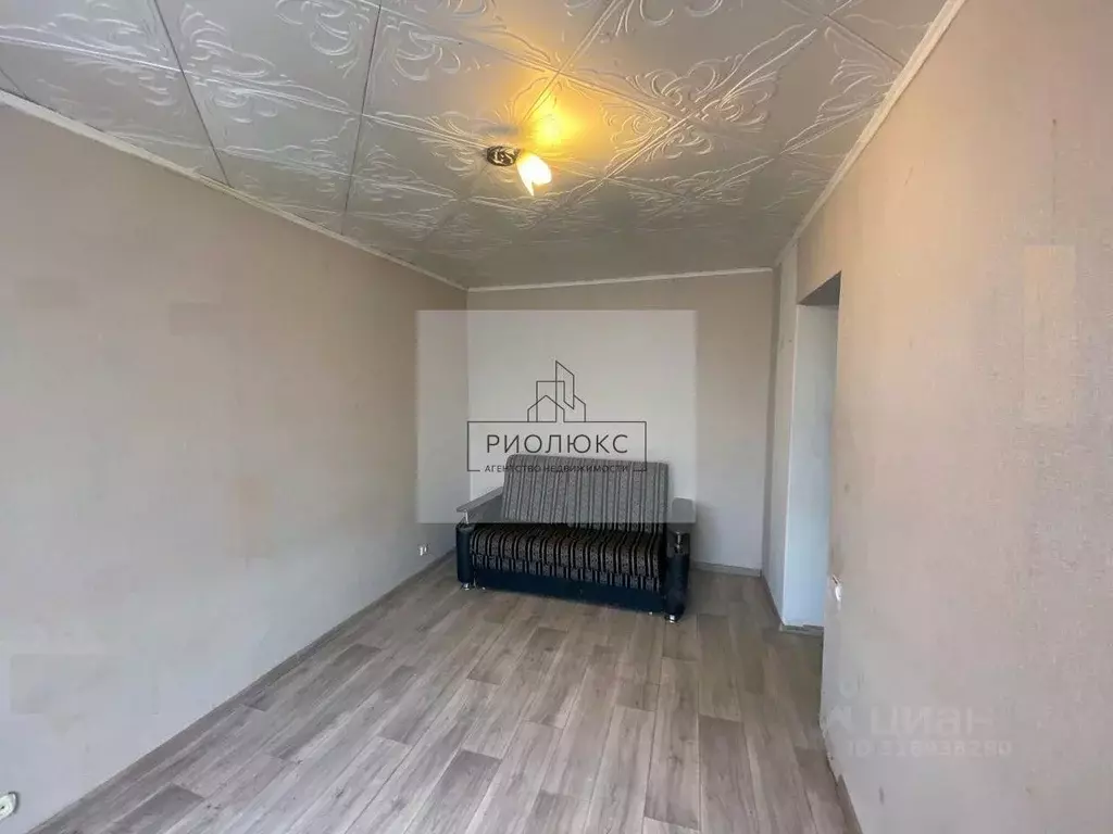 Комната Челябинская область, Магнитогорск ул. Бехтерева, 10 (12.3 м) - Фото 0