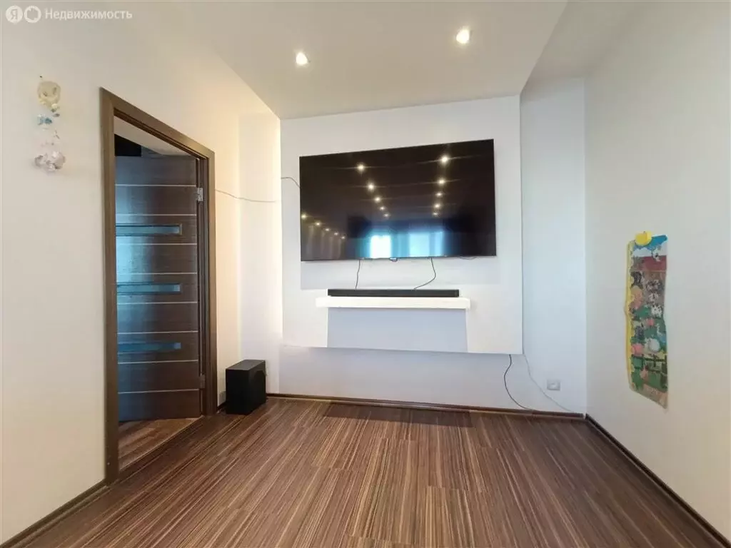 3-комнатная квартира: Гатчина, улица Чехова, 22/1 (72.8 м) - Фото 1