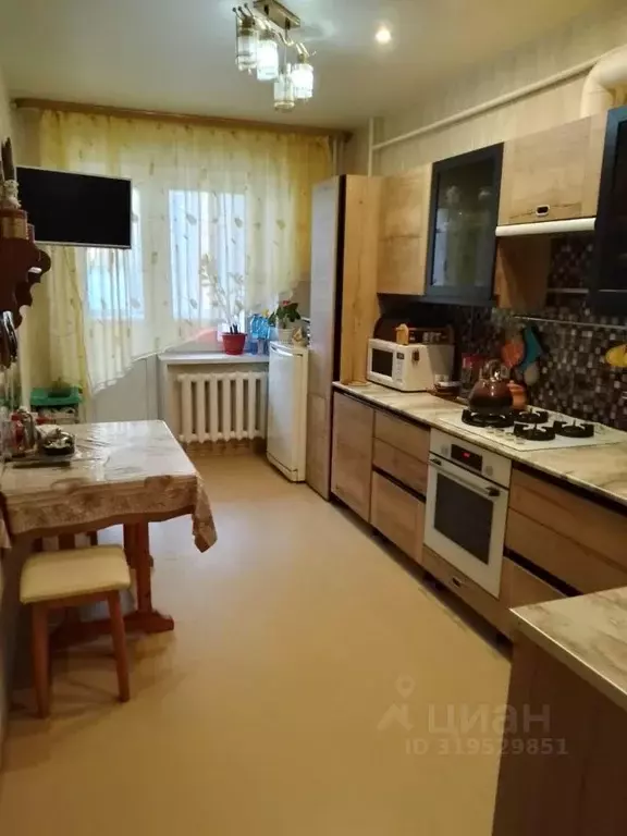 2-к кв. Саха (Якутия), Якутск ул. Федора Попова, 17/1 (62.0 м) - Фото 1