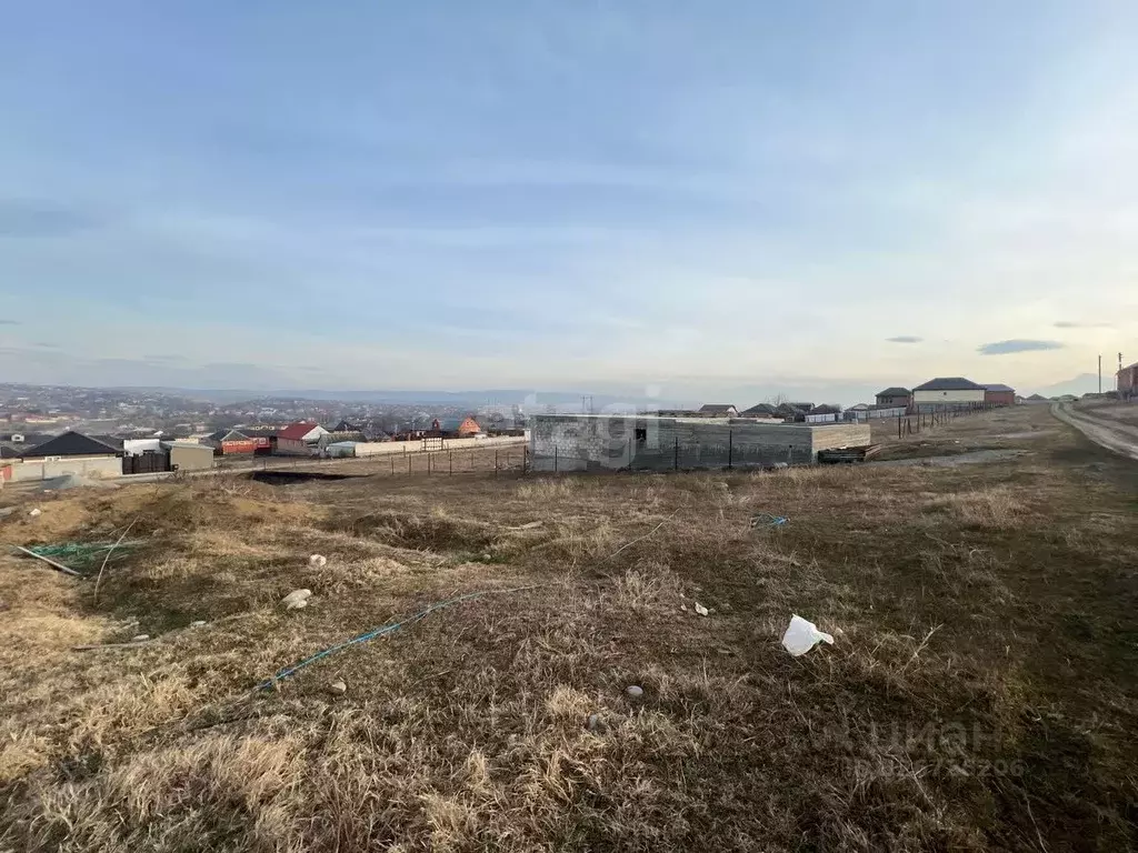 Участок в Ингушетия, Назрановский район, с. Экажево Южная ул. (6.0 ... - Фото 1