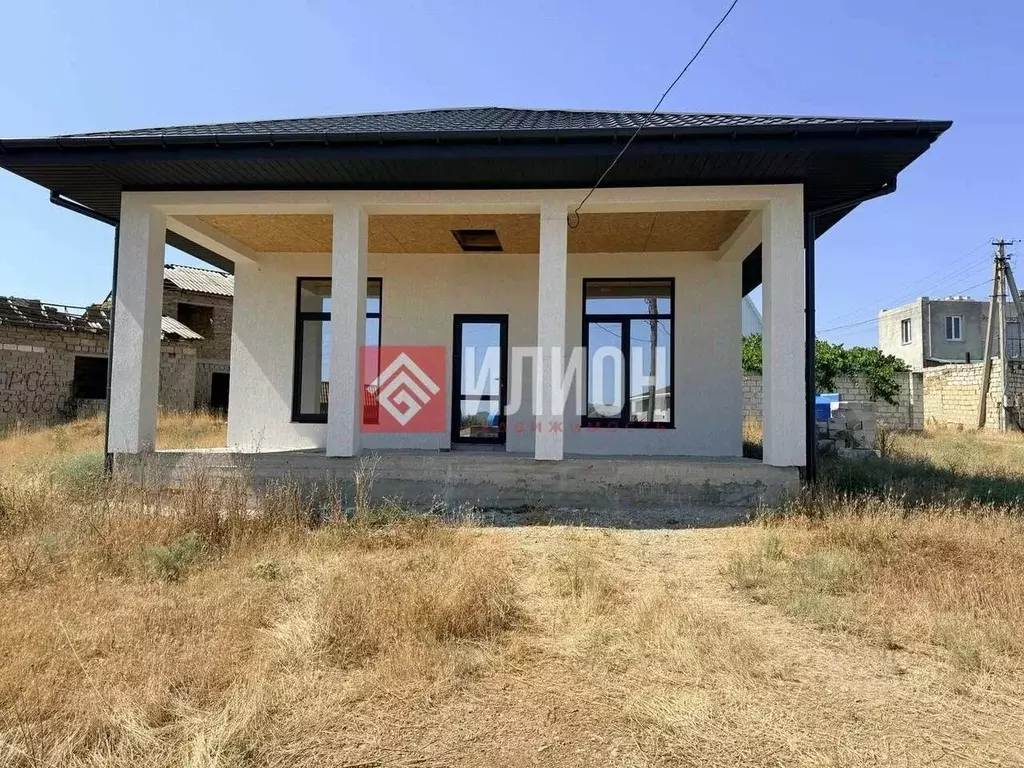 Дом в Крым, Судак муниципальный округ, с. Миндальное  (100 м) - Фото 2