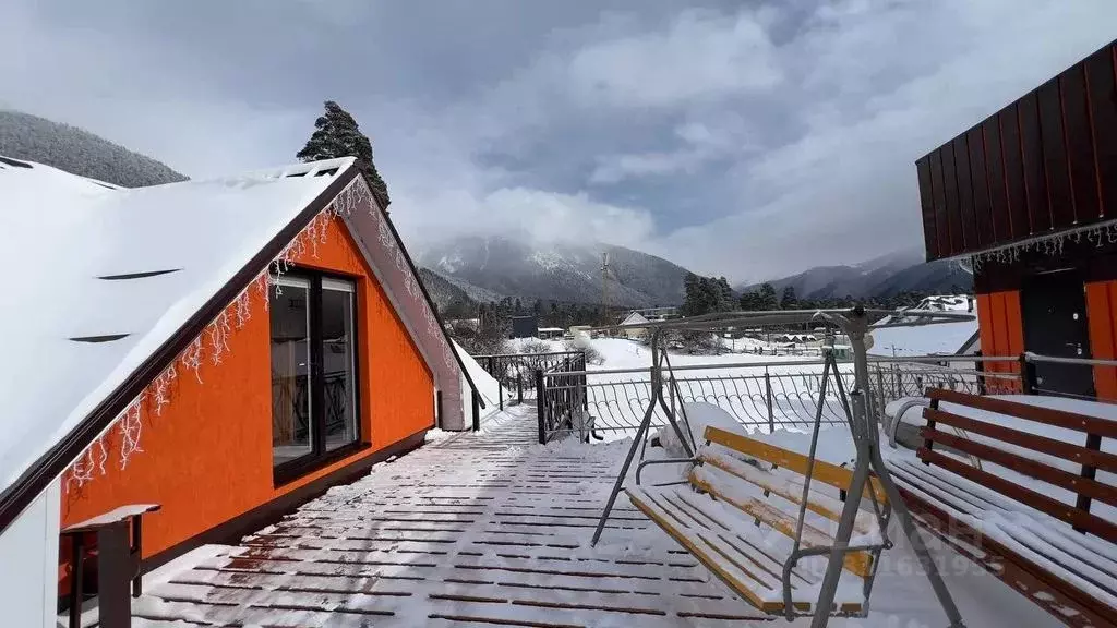 Комната Карачаево-Черкесия, Зеленчукский район, с. Архыз ул. Алиева, ... - Фото 1