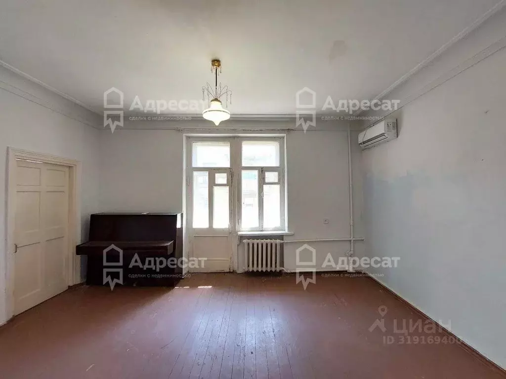 3-к кв. Волгоградская область, Волгоград ул. Кузнецова, 50 (60.5 м) - Фото 1