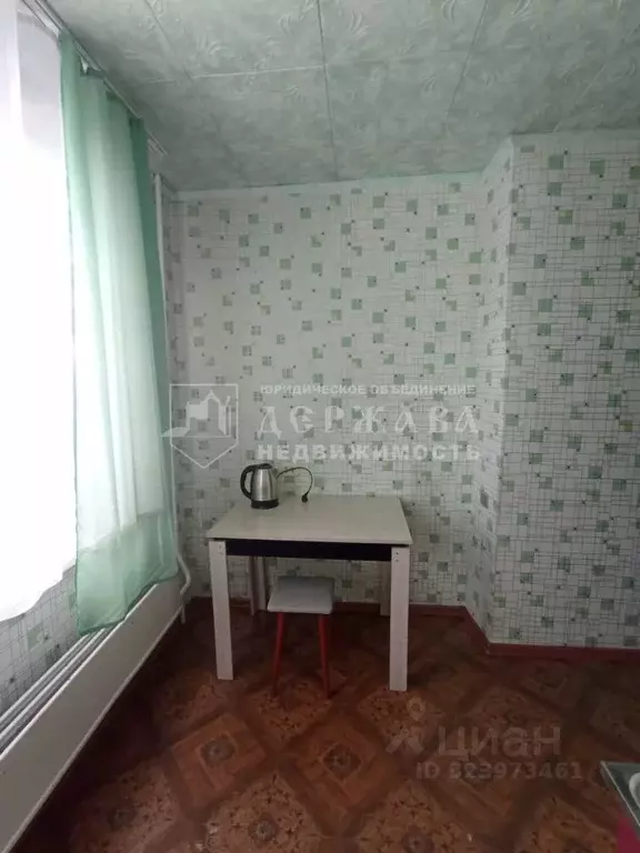 1-к кв. Кемеровская область, Топки Солнечный мкр, 1 (28.5 м) - Фото 2