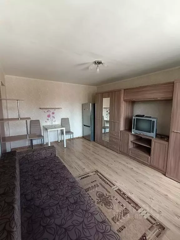 Комната Калининградская область, Калининград ул. Лейтенанта Яналова, ... - Фото 1