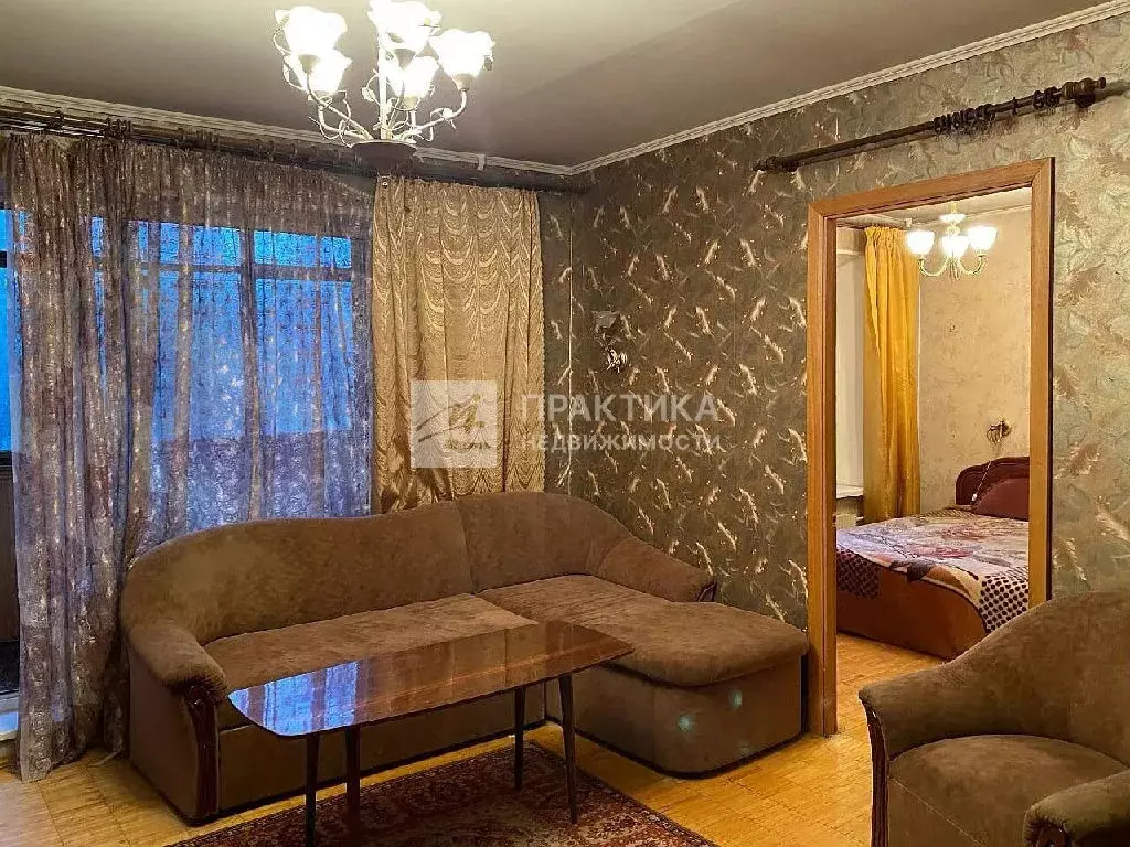 Продается 4-комнатная квартира - Фото 1