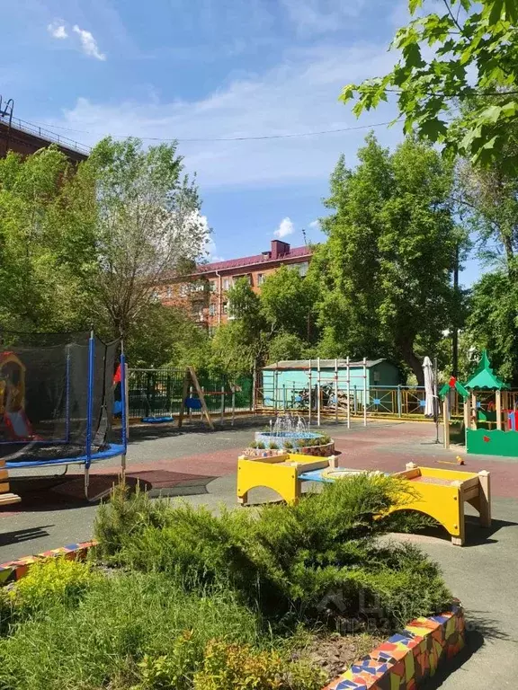 2-к кв. Омская область, Омск просп. Карла Маркса, 10 (73.9 м) - Фото 1