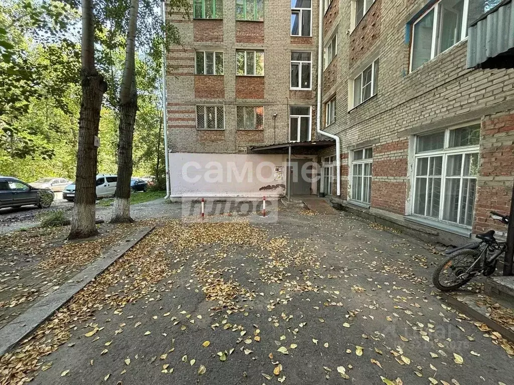 Комната Омская область, Омск просп. Космический, 22к2 (17.2 м) - Фото 2