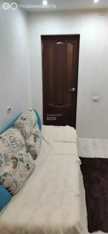 3-комнатная квартира: Киров, микрорайон Лянгасово, улица Матросова, 17 ... - Фото 2