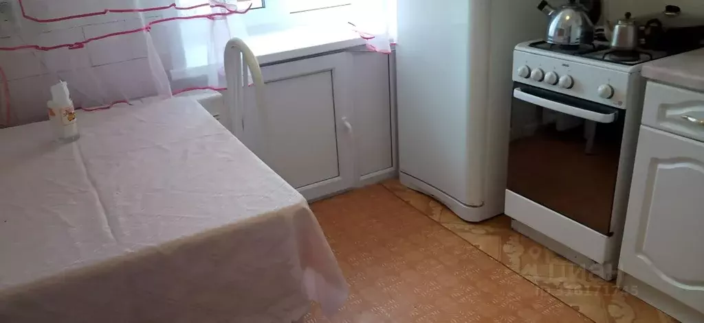 2-к кв. Омская область, Омск наб. Иртышская, 19 (42.0 м) - Фото 1