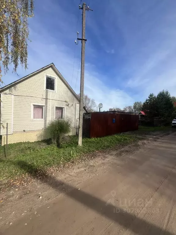 Дом в Псковская область, Псковский район, Ершовская волость, д. Ершово ... - Фото 0