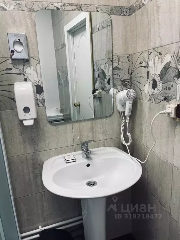 Комната Москва Большая Почтовая ул., 34 (27.0 м) - Фото 1