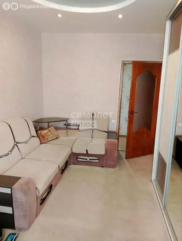 2-комнатная квартира: Киров, Народная улица, 23 (43 м) - Фото 0