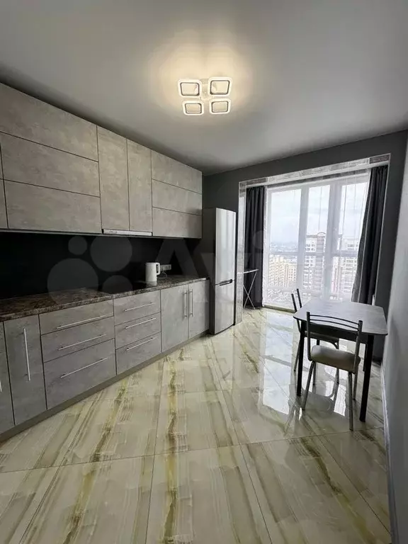 1-к. квартира, 40 м, 18/18 эт. - Фото 0