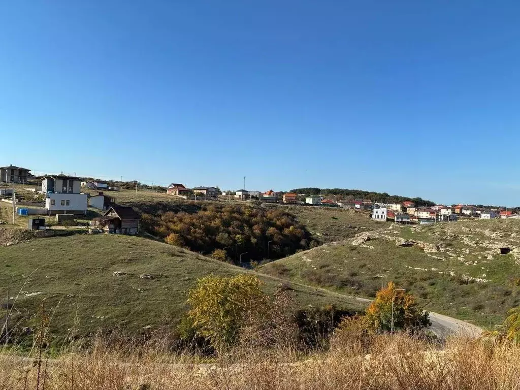 Участок в Севастополь ул. Генерала Мельника, 82А (5.15 сот.) - Фото 1