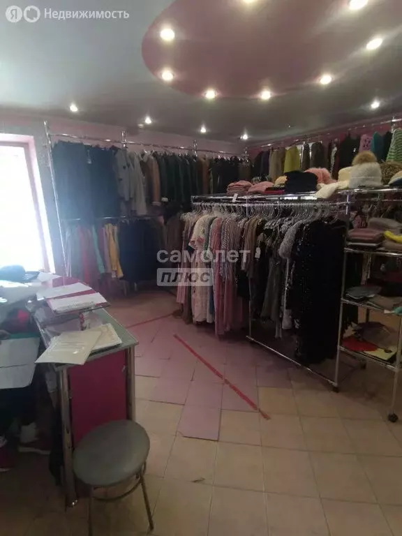 Торговая площадь (68 м) - Фото 1