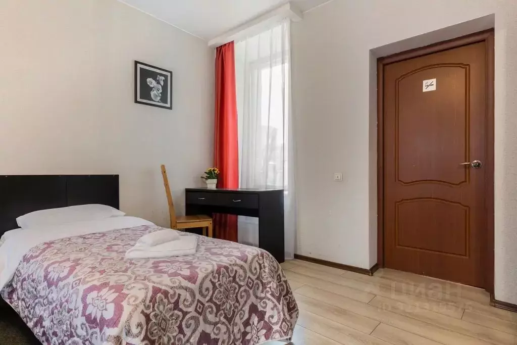 Комната Санкт-Петербург просп. Средний Васильевского острова, 50Б - Фото 2