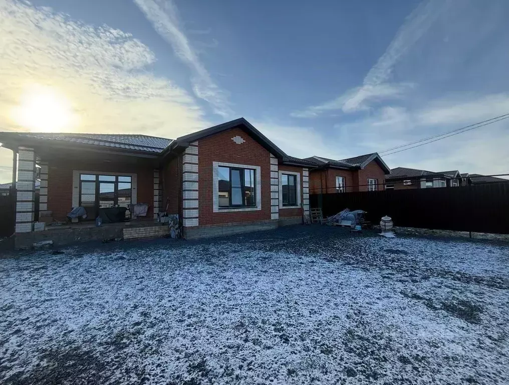 Дом в Ростовская область, Мясниковский район, Краснокрымское с/пос, ... - Фото 1