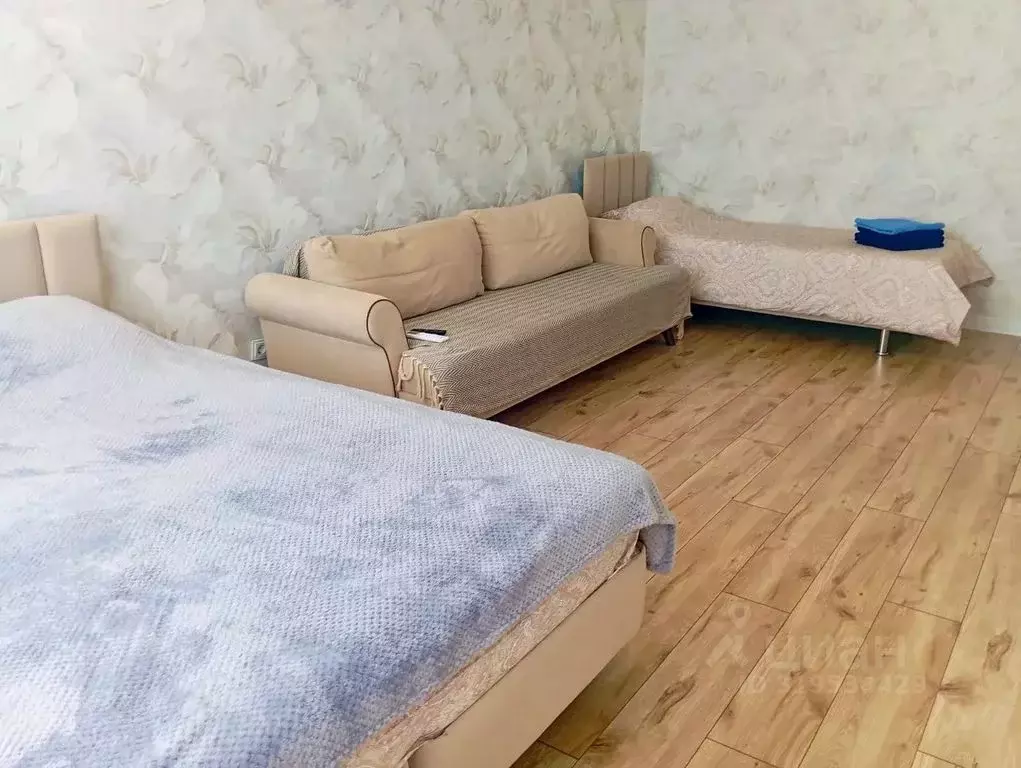 2-к кв. Оренбургская область, Оренбург ул. Автомобилистов, 13 (60.0 м) - Фото 1