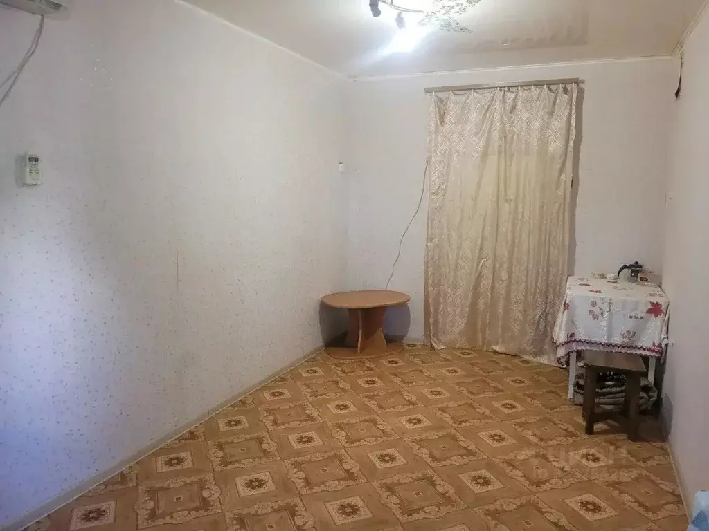Комната Астраханская область, Астрахань ул. Димитрова, 11 (15.9 м) - Фото 2