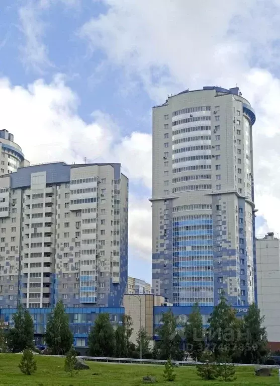 2-к кв. Кемеровская область, Кемерово просп. Притомский, 7/5 (61.0 м) - Фото 1