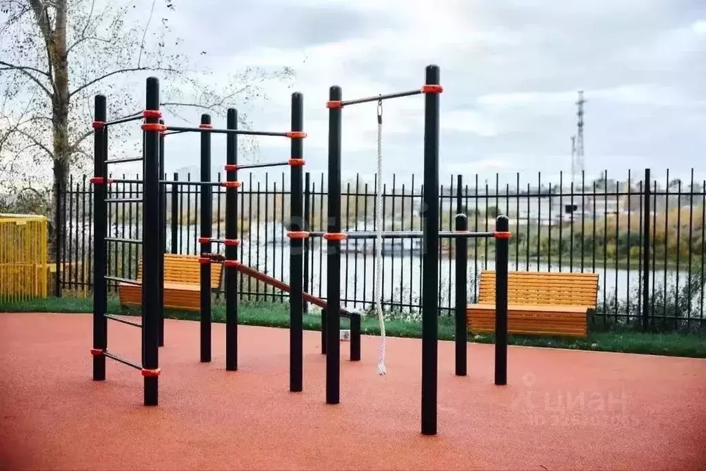 1-к кв. Тюменская область, Тюмень ул. Судостроителей, 48к1 (45.84 м) - Фото 2