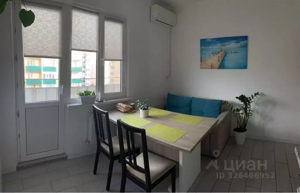 3-к кв. Адыгея, Тахтамукайский район, Яблоновский пгт Солнечная ул., ... - Фото 2