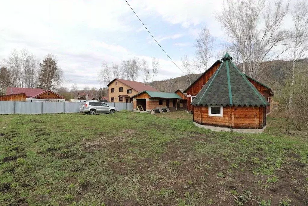 Дом в Алтай, Майминский район, Соузгинское с/пос, пос. Турбаза Юность ... - Фото 1