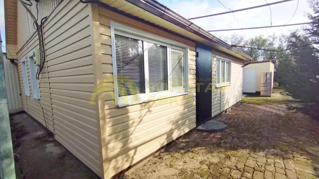 Дом в Краснодарский край, Темрюкский район, Ахтанизовское с/пос, пос. ... - Фото 1