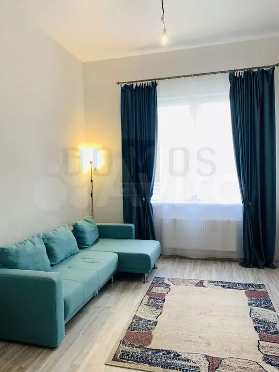 2-к. квартира, 58 м, 1/25 эт. - Фото 1