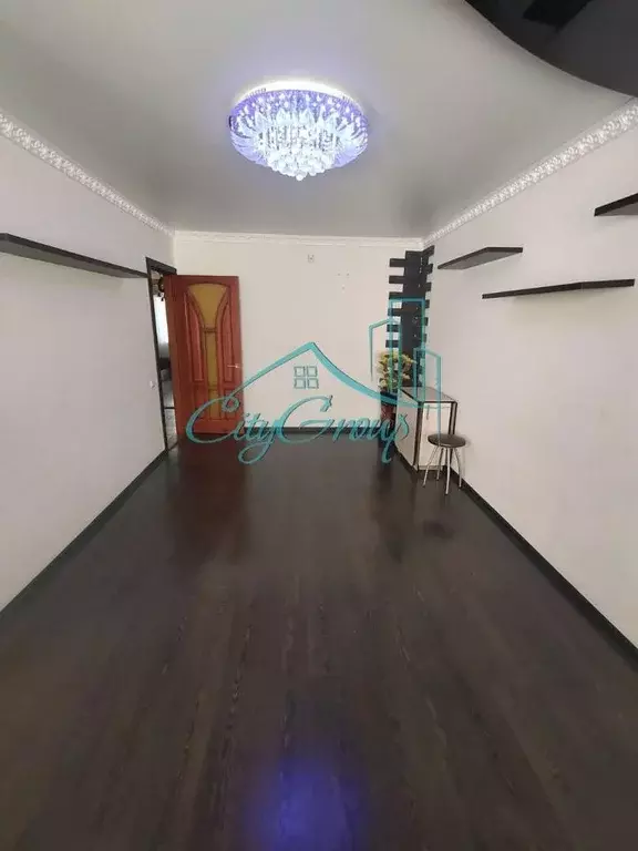 Квартира, 3 комнаты, 62 м - Фото 1