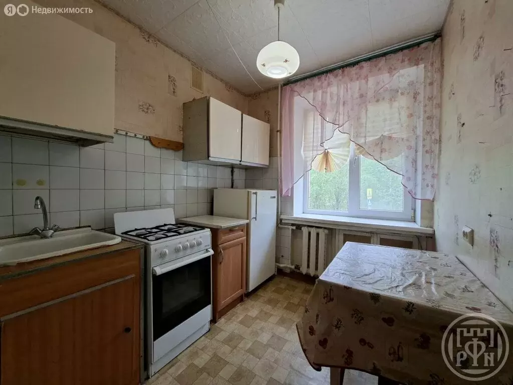 1-комнатная квартира: Ломоносов, Красноармейская улица, 37 (33.5 м) - Фото 1