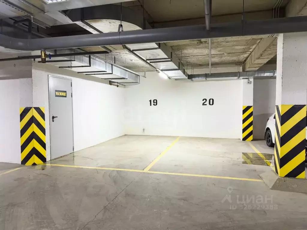 Гараж в Краснодарский край, Геленджик пер. Больничный, 4к1 (17 м) - Фото 1