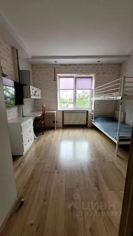 2-к кв. Волгоградская область, Волгоград ул. Космонавтов, 33 (49.1 м) - Фото 1