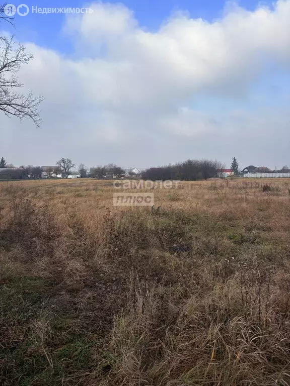 Участок в село Троицкое, Набережная улица (21.3 м) - Фото 1