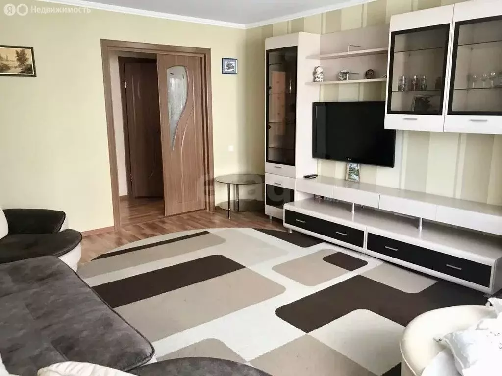 3-комнатная квартира: Казань, улица Фатыха Амирхана, 103 (97.6 м) - Фото 2