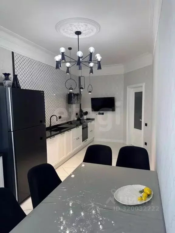2-к кв. Дагестан, Махачкала ул. Даниялова, 112 (90.0 м) - Фото 1