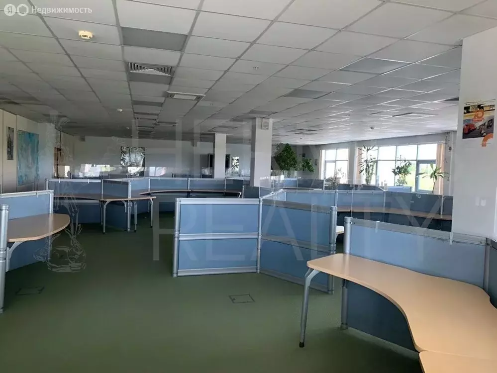 Офис (200 м) - Фото 1