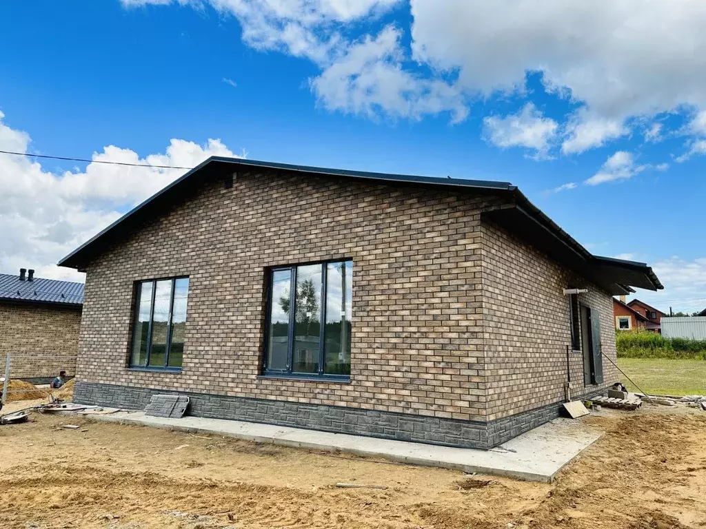 Дом в Калужская область, Малоярославец На Хуторе ДНП, ул. Тихая (110 ... - Фото 1