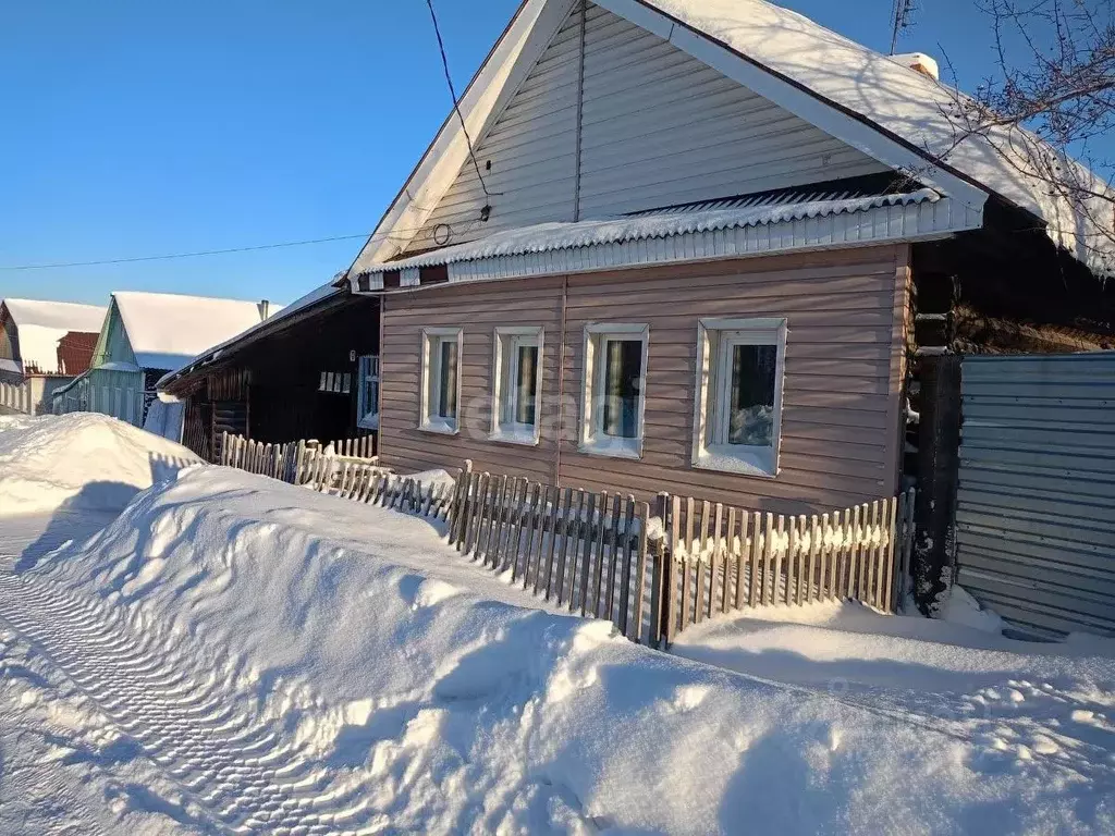 Дом в Свердловская область, Кушва ул. Пионеров (45 м) - Фото 0