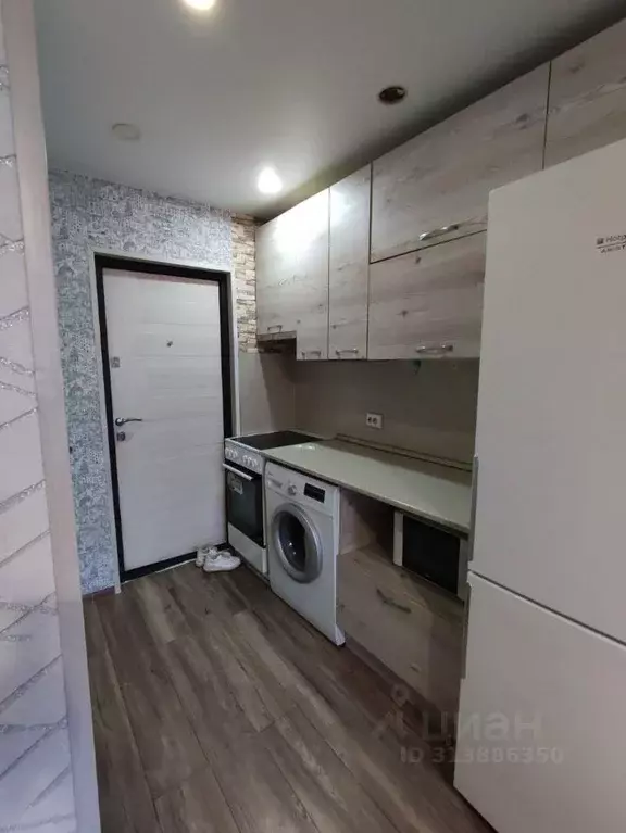 Студия Приморский край, Владивосток Луговая ул., 50А (24.0 м) - Фото 2