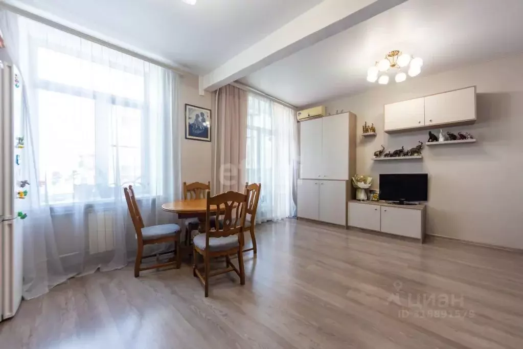 2-к кв. Хабаровский край, Хабаровск ул. Ленина, 44 (56.2 м) - Фото 1