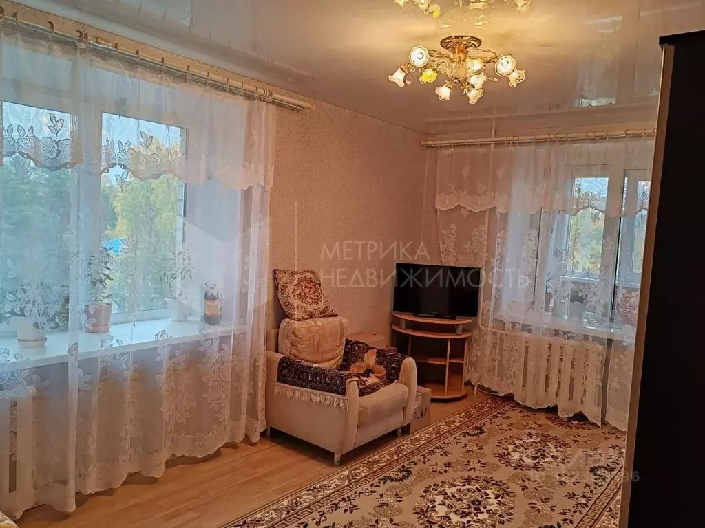 2-к кв. Тюменская область, Тюменский муниципальный округ, Боровский ... - Фото 1