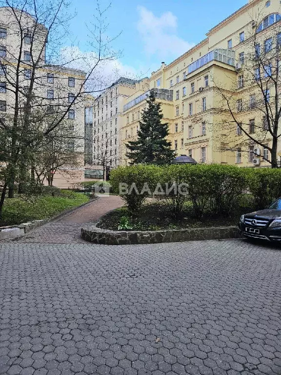 Продается 4-комнатная квартира - Фото 1